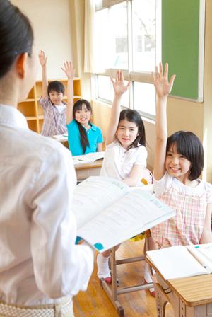 正確な英文校正で論文等に対応します